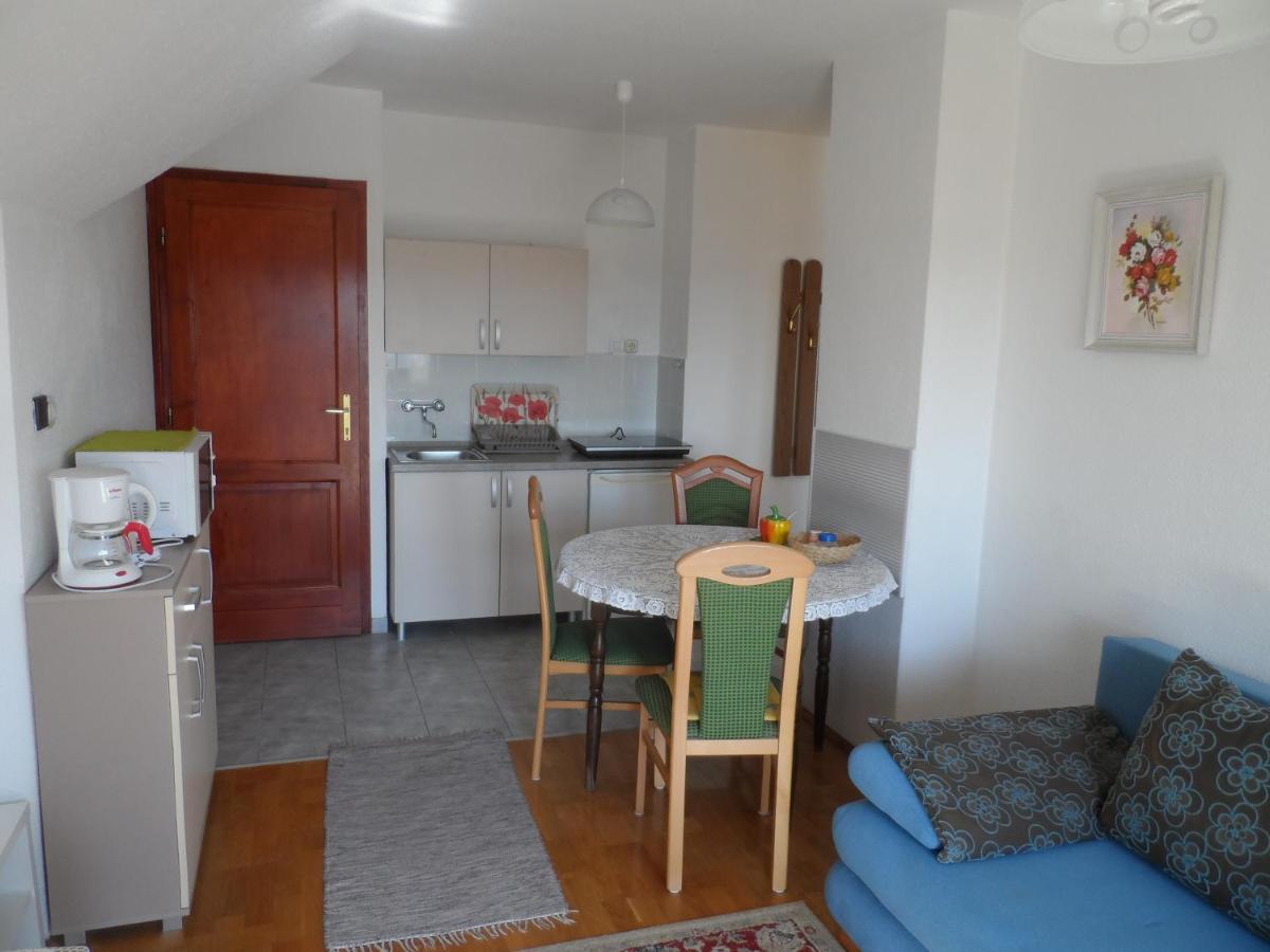 Apartman Berki ヘーヴィーズ エクステリア 写真