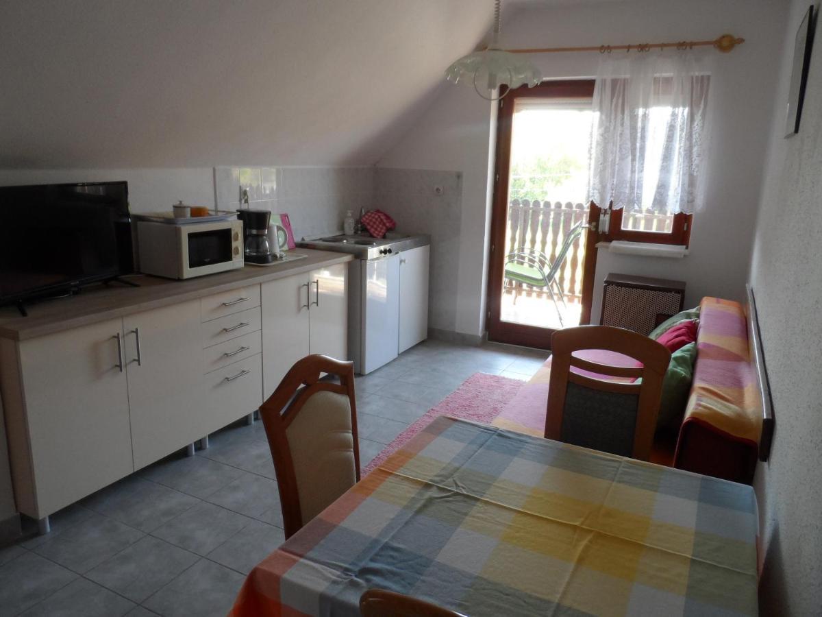 Apartman Berki ヘーヴィーズ エクステリア 写真