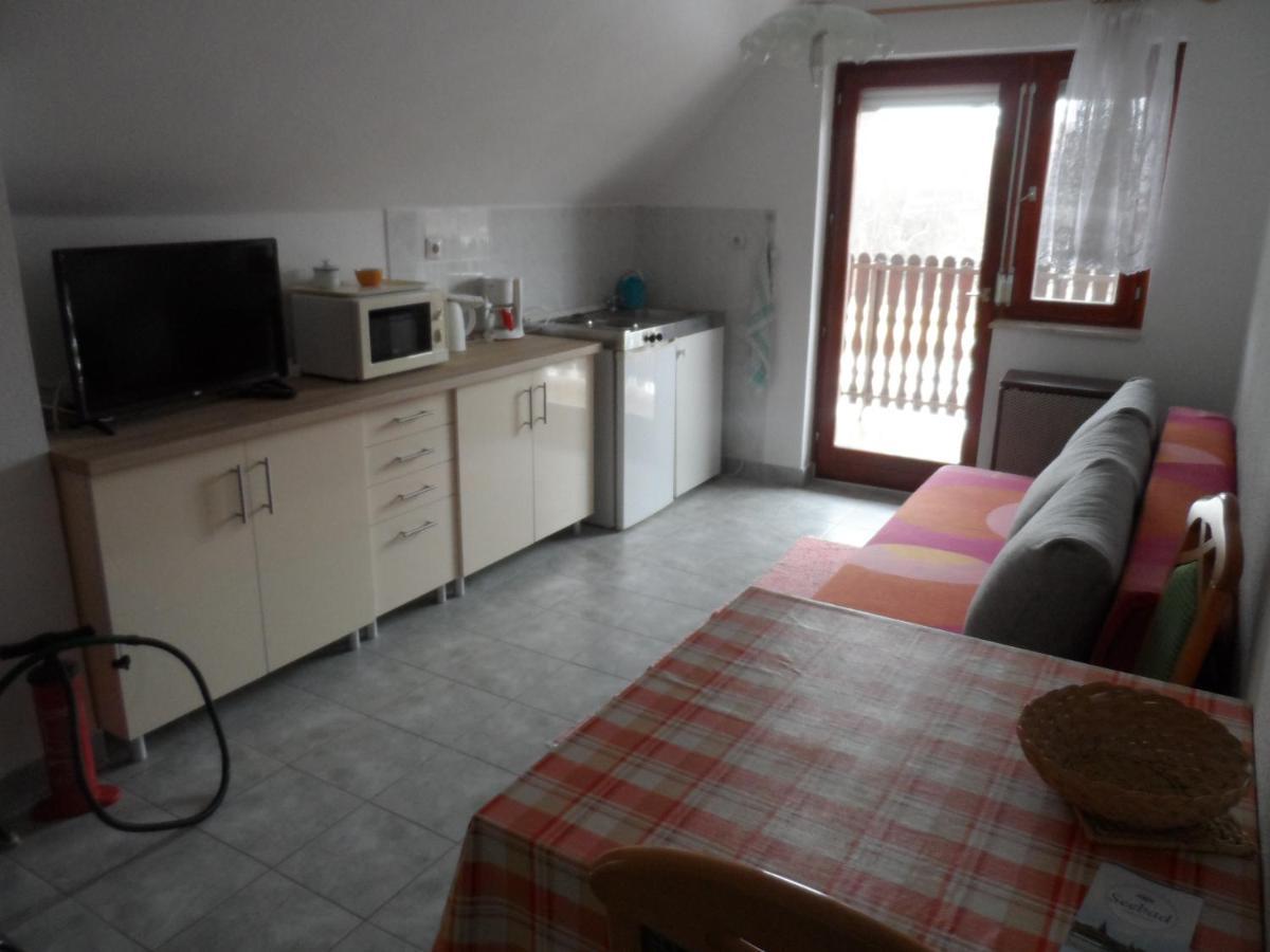 Apartman Berki ヘーヴィーズ エクステリア 写真
